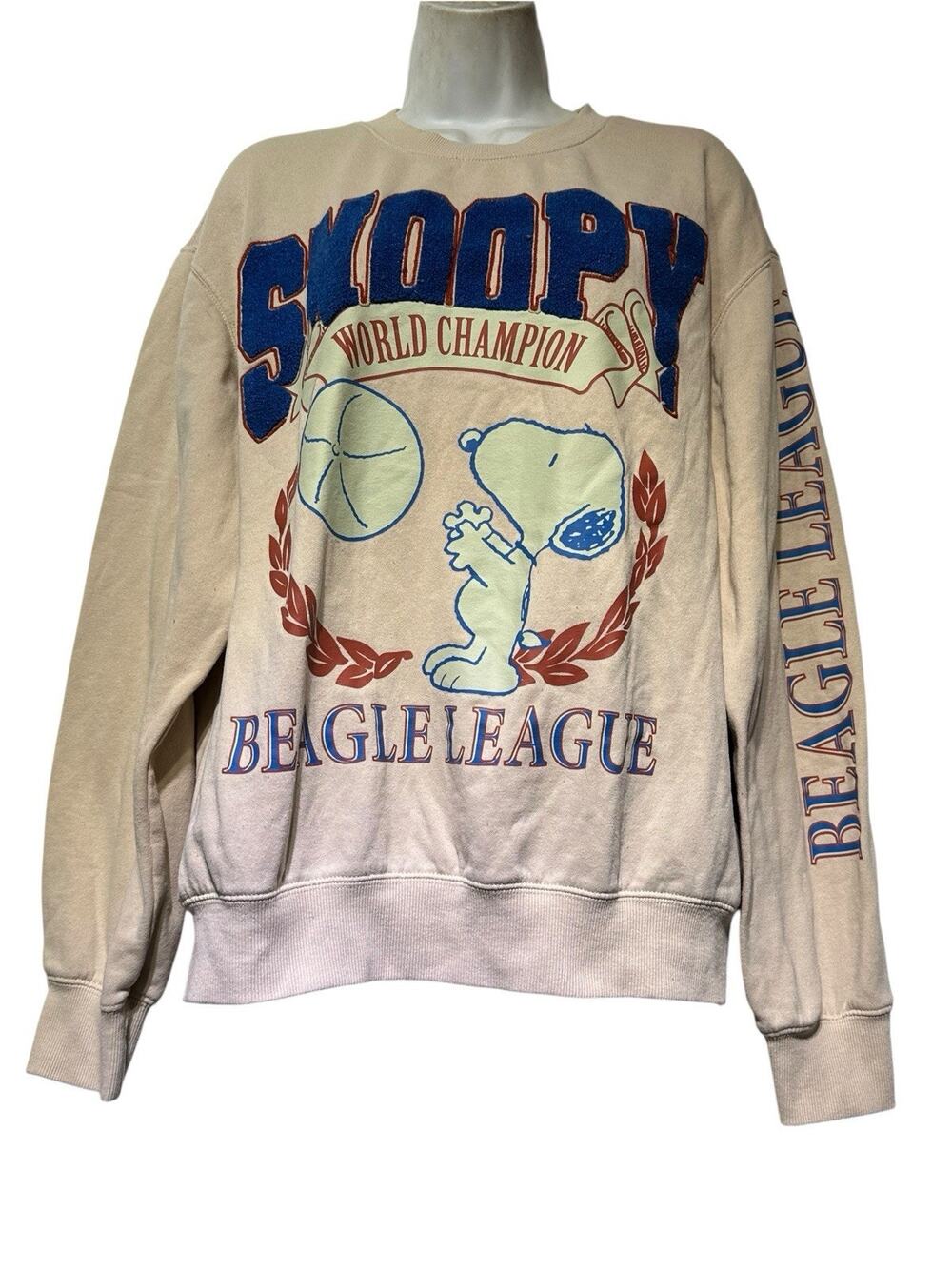 Peanuts Snoopy Basketball World Champion Beagle League Sweatshirt Size L